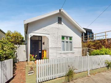 2 Leyden Street, Brunswick East