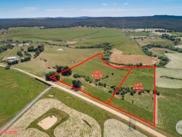 2 Lifestyle Blocks Available, 5 Meg Water Licence with Fertile Soils
