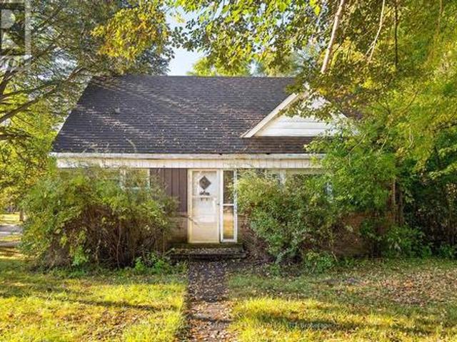 2 Lincoln Crescent, Guelph, ON, N1E 1Y8 house for sale | Listing ID X13880 | Royal LePage