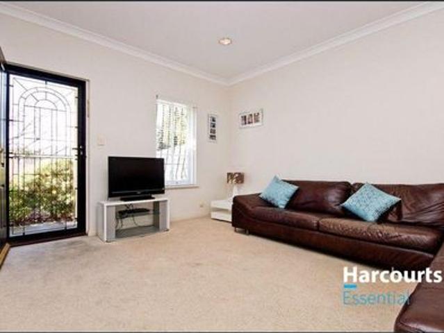 2 living areas and 3 bedrooms