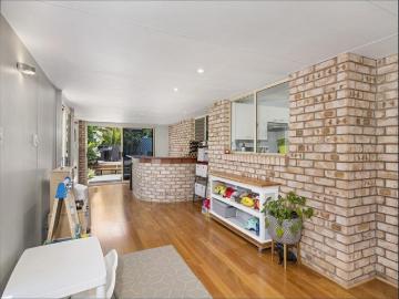 2 Livings Spaces, Pet Friendly, Solar Power