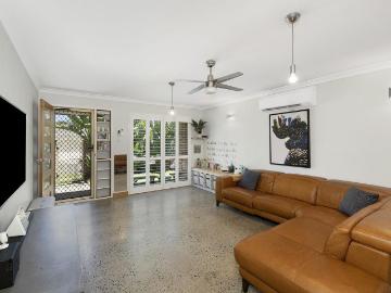 2 Livings Spaces, Pet Friendly, Solar Power