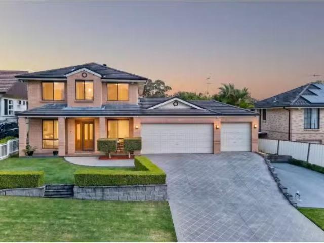 2 Lloyd Street, Blacktown House for rent Listed by Jason Assa.