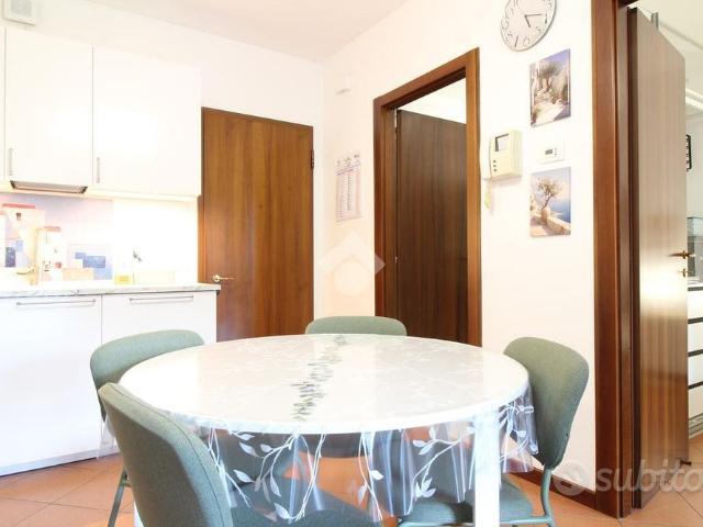 2 LOCALI A VICENZA