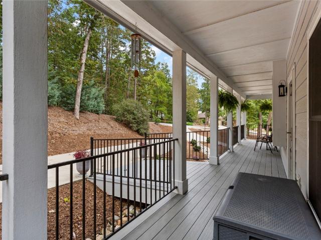 2 Lookout Lane