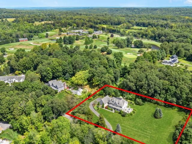 2 Longwood Dr, Redding, CT 06896 | MLS #24177