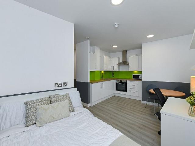 2 Low Pavement, Nottingham NG1, 1 bed flat to rent, £823 pcm | PrimeLocation