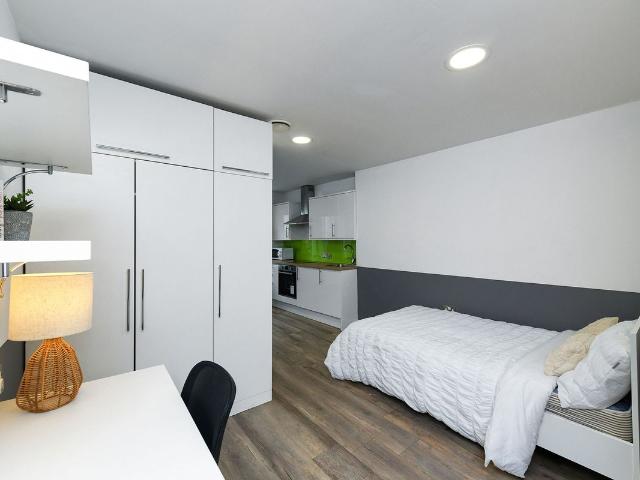 2 Low Pavement, Nottingham NG1, 1 bed flat to rent, £889 pcm | PrimeLocation