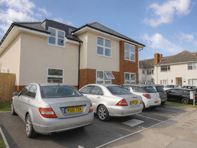 2, Lower Ashley Road, New Milton BH25, 2 bed flat to rent, £1,150 pcm | PrimeLocation