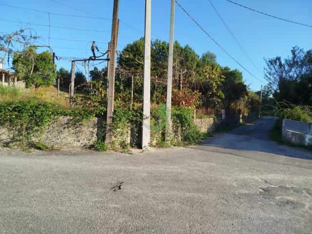 2 Lotes de Terreno Geme c/ Projeto Aprovado