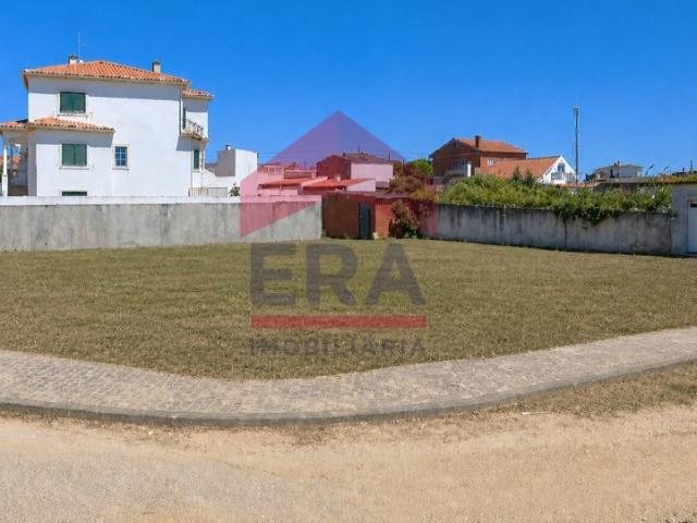 2 Lotes em Alto Veríssimo Peniche