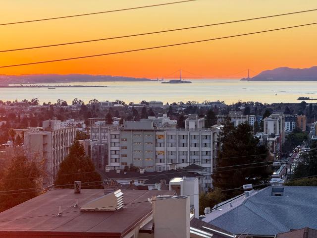 2 Panoramic Way #304, Berkeley, US, CA