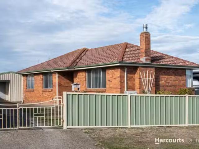 2 Parangana Place, WAVERLEY, TAS 7250 House for Rent