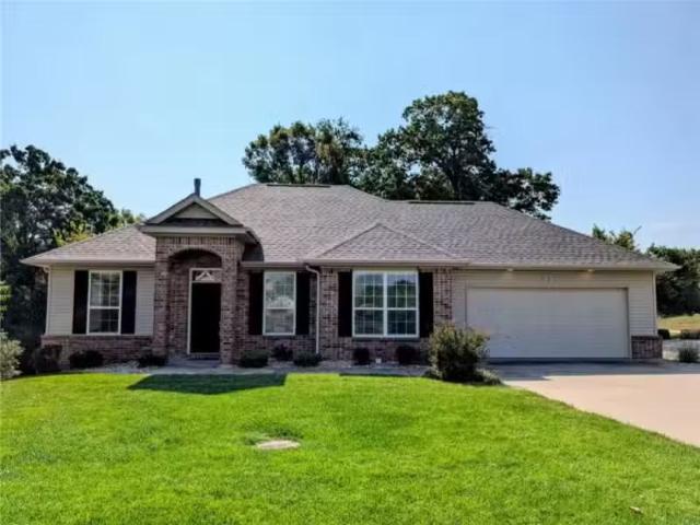 2 PARKRIDGE DR, BELLA VISTA, AR 72715
