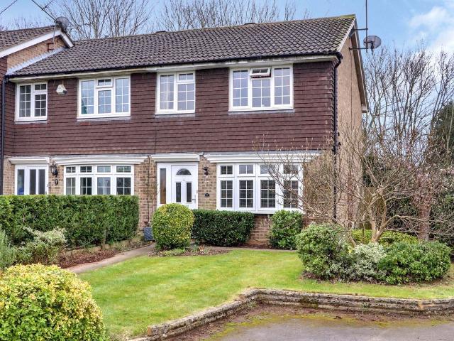 2 Partridge Way, Guildford GU4, 3 bed end terrace house to rent, £2,150 pcm | PrimeLocation