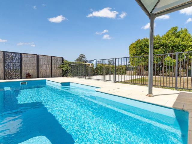 2 Pavilion Court, BURRUM HEADS, QLD 4659