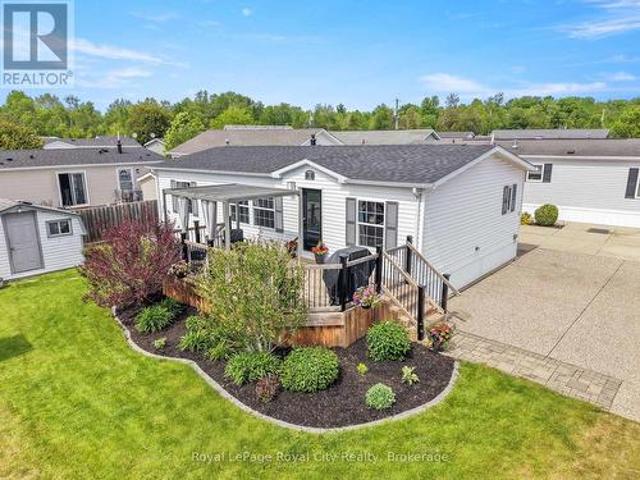 2 Pavilion Road, Puslinch, ON, N0B 2C0 house for sale | Listing ID X13853 | Royal LePage