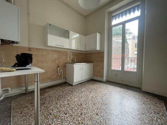 2 P+C RUE THIERS Grenoble 38000