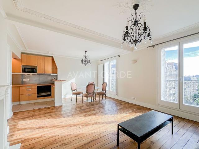 2 pièce meublé Avenue de la Bourdonnais 75007 Paris