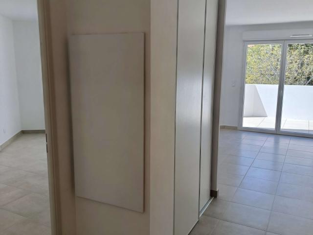 2 pièces · 43.8 m²