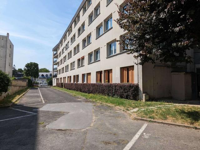 2 pièces · 40.5 m²