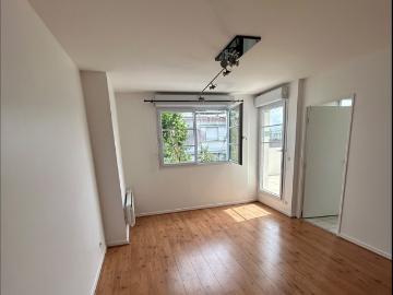 2 pièces 42 m² 3ème étage Colocation non autorisée