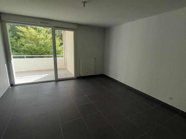 2 pièces · 44.3 m²