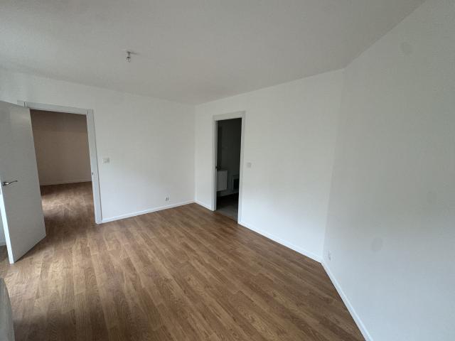 2 pièces 44 m2 A LOUER APPARTEMENT DE TYPE T2, AU 3IEME ETAGE A AMELIE LES BAINS Groupement Immobilier 66
