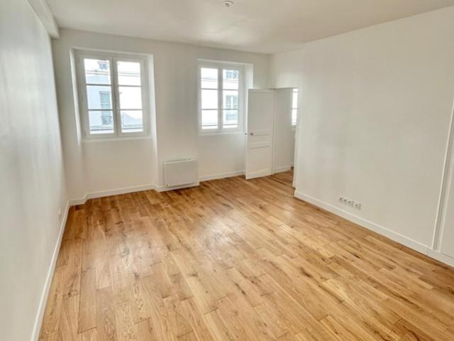 2 Pièces 44 m2 Roquette Quartier Bastille