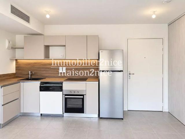 2 Pieces 45m² Terrasse Parking soleil