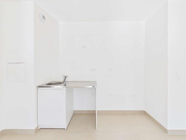 2 pièces · 48.7 m²