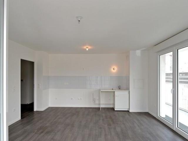 2 pièces · 48.8 m²