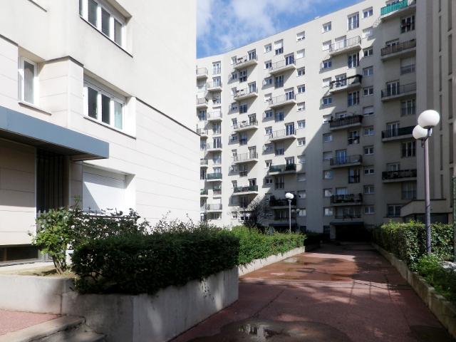 2 pièces · 48 m²