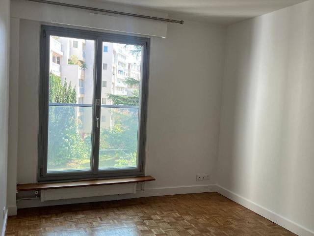 2 PIECES 53.03 m² + CAVE & PARKING Rue Dareau