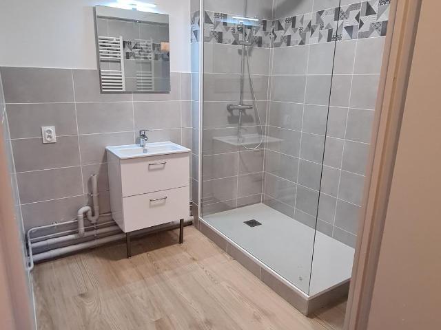2 pièces · 52.59 m²