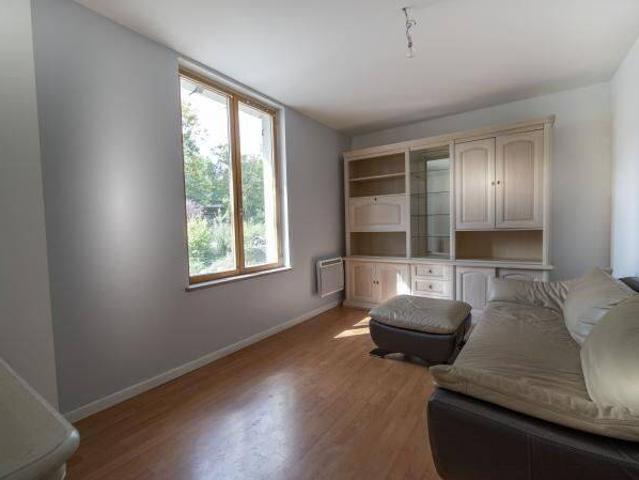 2 pièces 54 m² A LOUER, MAISON non meublée disponible de suite