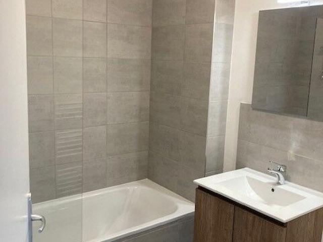 2 pièces · 56 m²