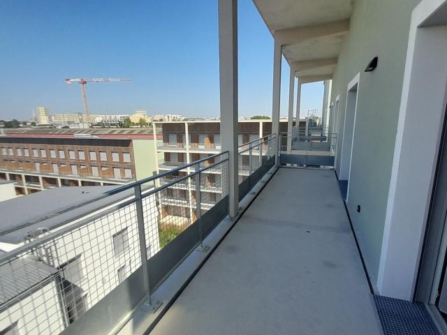 2 pièces · 62.42 m²