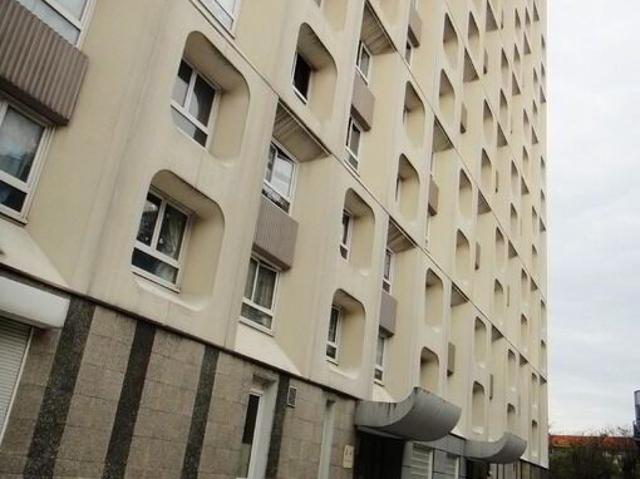 2 pièces · 65 m²