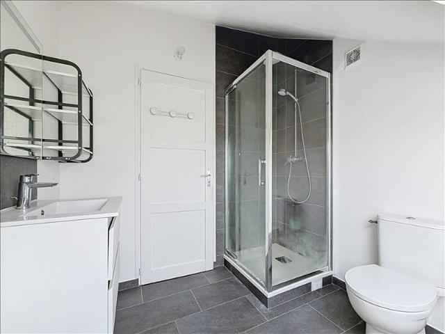 2 pièces 27,65 m² 3ème étage Colocation non autorisée
