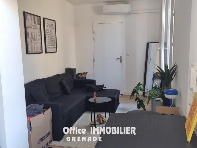 2 pièces, 24m², en location à Grenade 520 € par mois