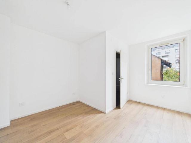 2 pièces 29,67 m² rénové avec cuisine équipée et climatisation r