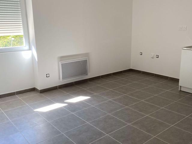 2 pièces · 30.78 m²