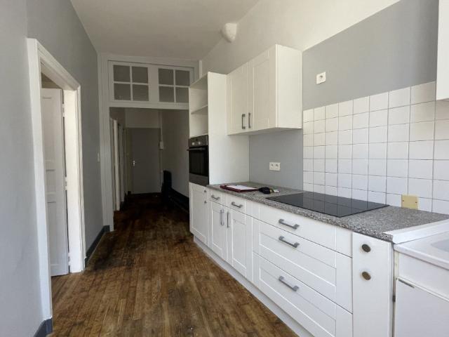 2 pièces, 37m² en location à Saint Yrieix La Perche 420 € par mois
