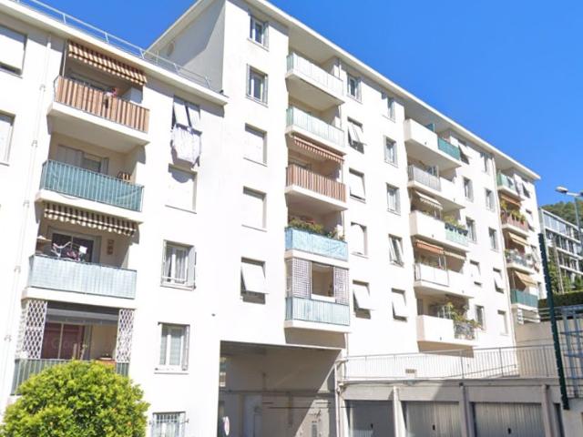 2 pièces · 39 m²