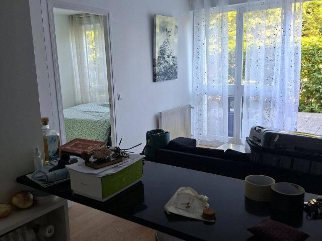 2 PIECES VIDE GARCHES