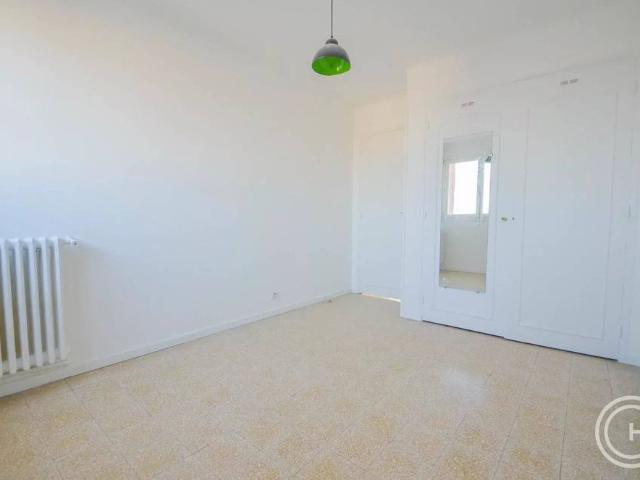 2 PIECES VIDE 7 MONTEE DU COTEAU CAGNES SUR MER