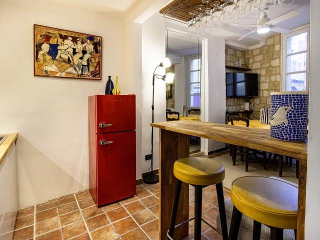 2 Pieces Vieux Nice Saint Francois 31m² Nice