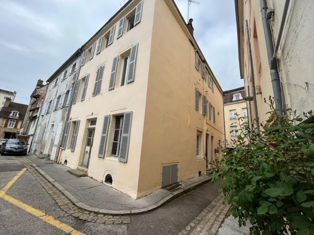 2 pièces à louer
