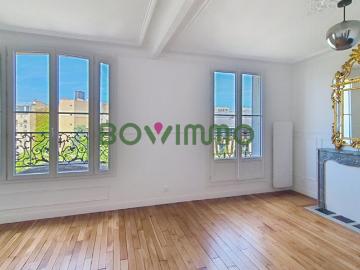2 pièces avec balcon à louer en meublé Rua d'Alésia Pari